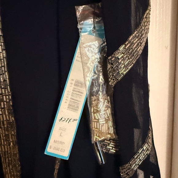 Alice + Olivia Navy 100% Silk Beaded Blouse New With Tags Size L - Picture 4 of 7